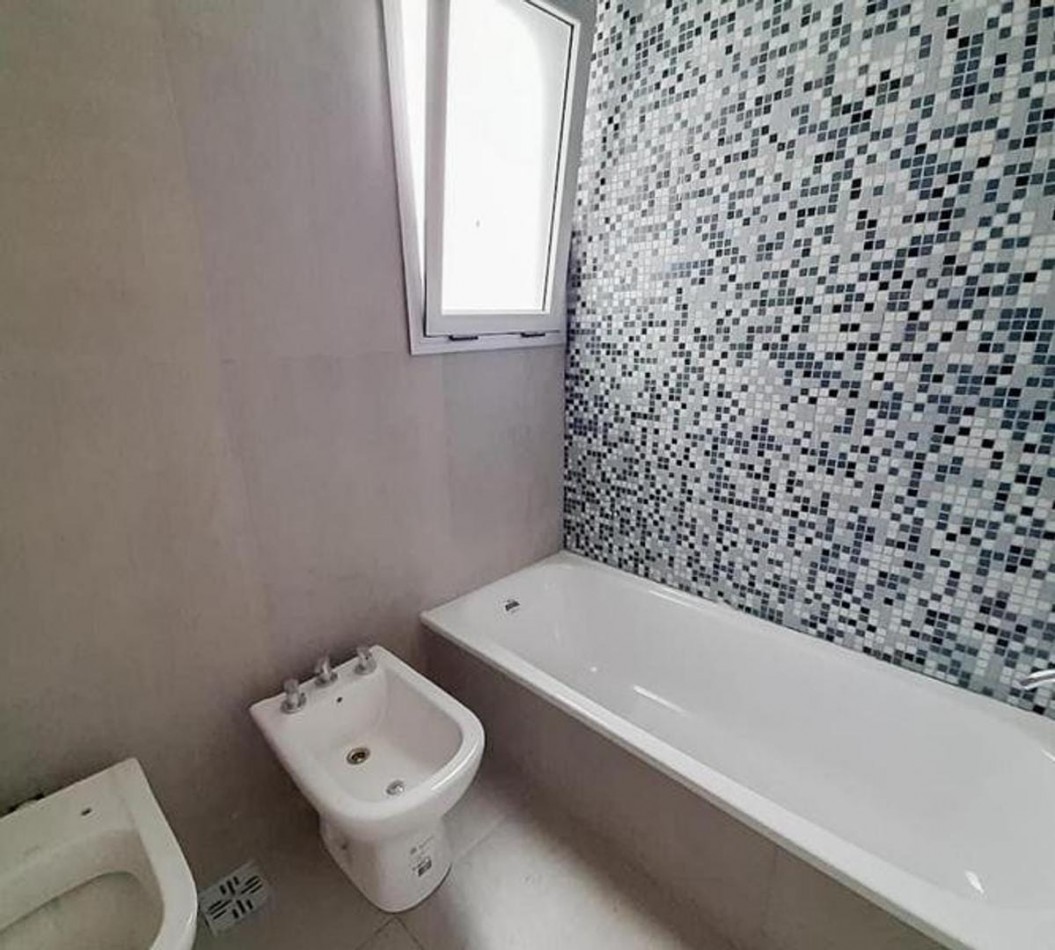 Excelente semipiso de 2 ambientes en San Martin Centro