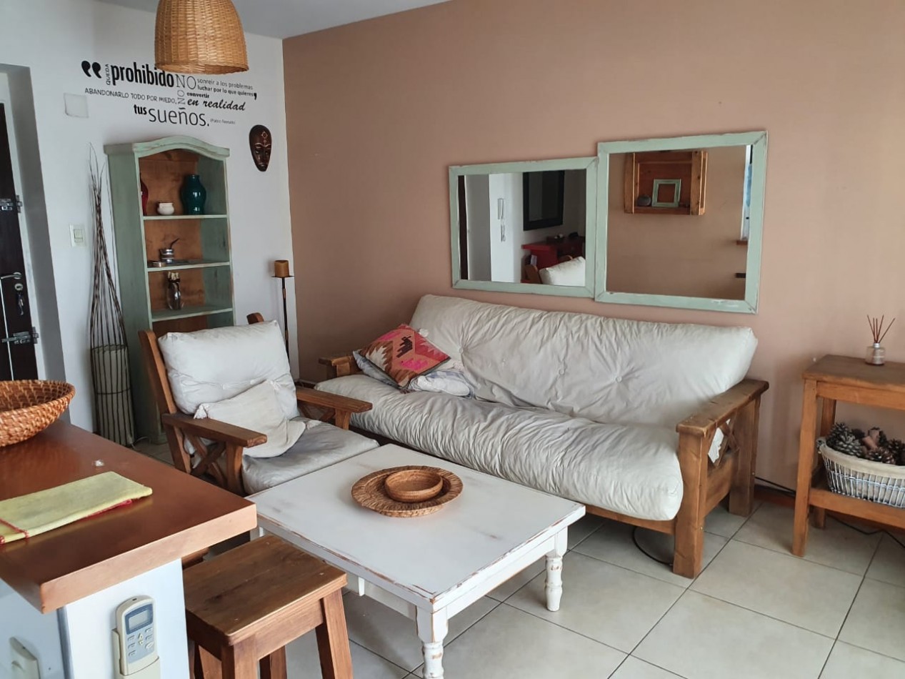 Excelente departamento de 2 ambientes San Martin centro