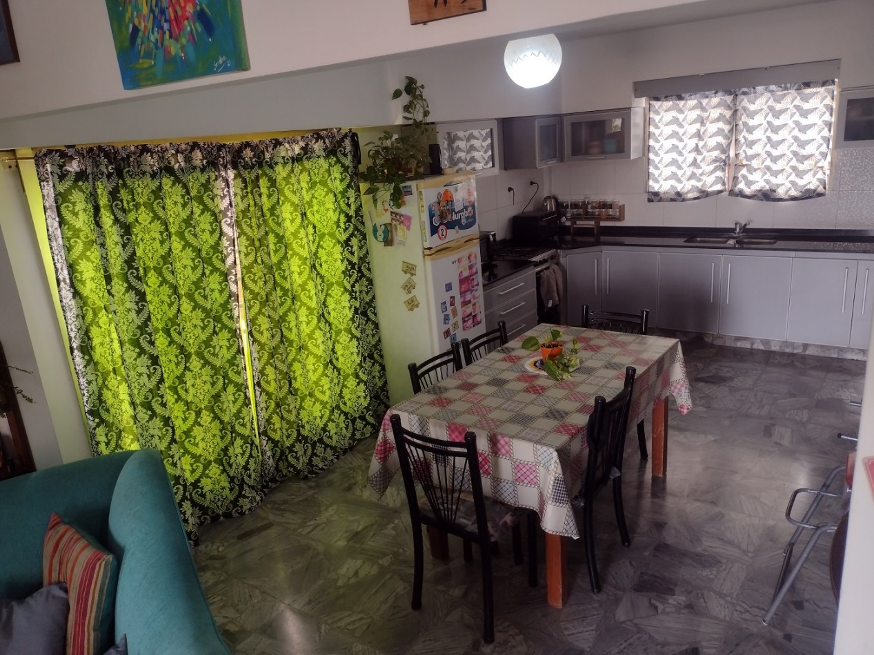 Excelente PH 3 Ambientes con Patio y Terraza