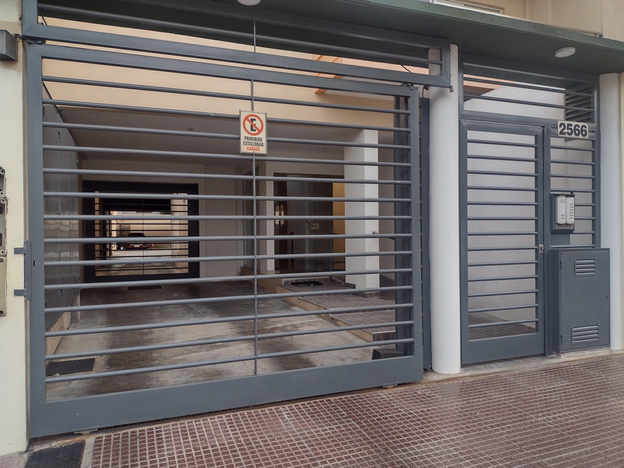 Excelente departamento 2 ambientes San Martin centro