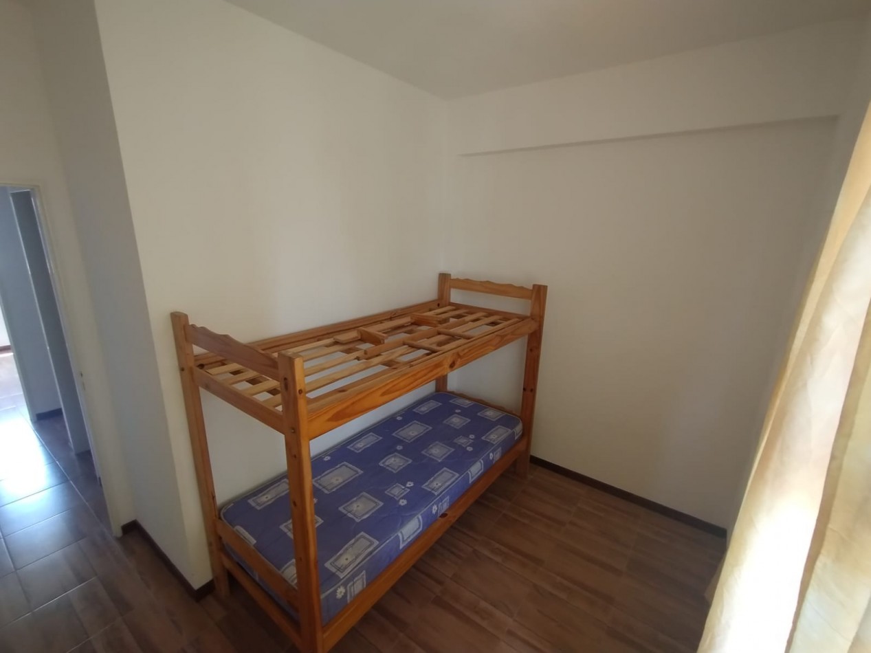 Excelente duplex en Villa Ballester
