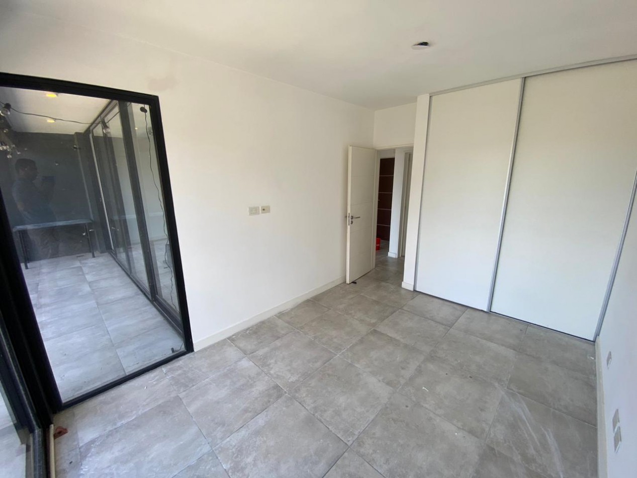 Exclusivo departamento semi piso 2 ambientes
