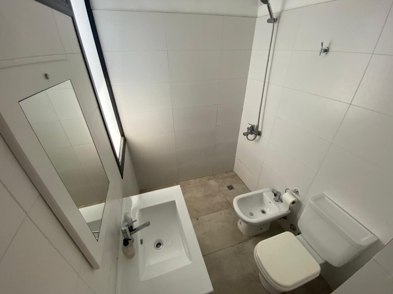 Exclusivo departamento semi piso 2 ambientes
