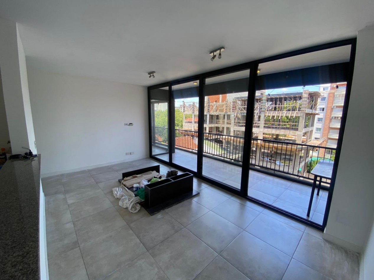 Exclusivo departamento semi piso 2 ambientes