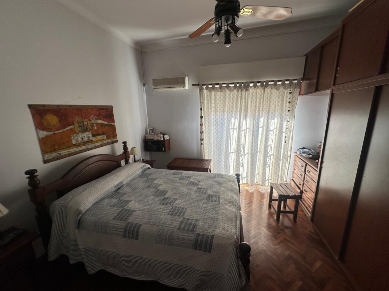Excelente PH tipo casa 5 ambientes en San Martin