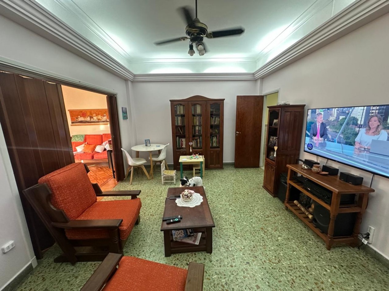 Excelente PH tipo casa 5 ambientes en San Martin