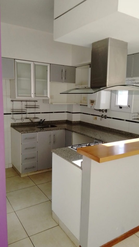 Excelente departamento 2 ambientes
