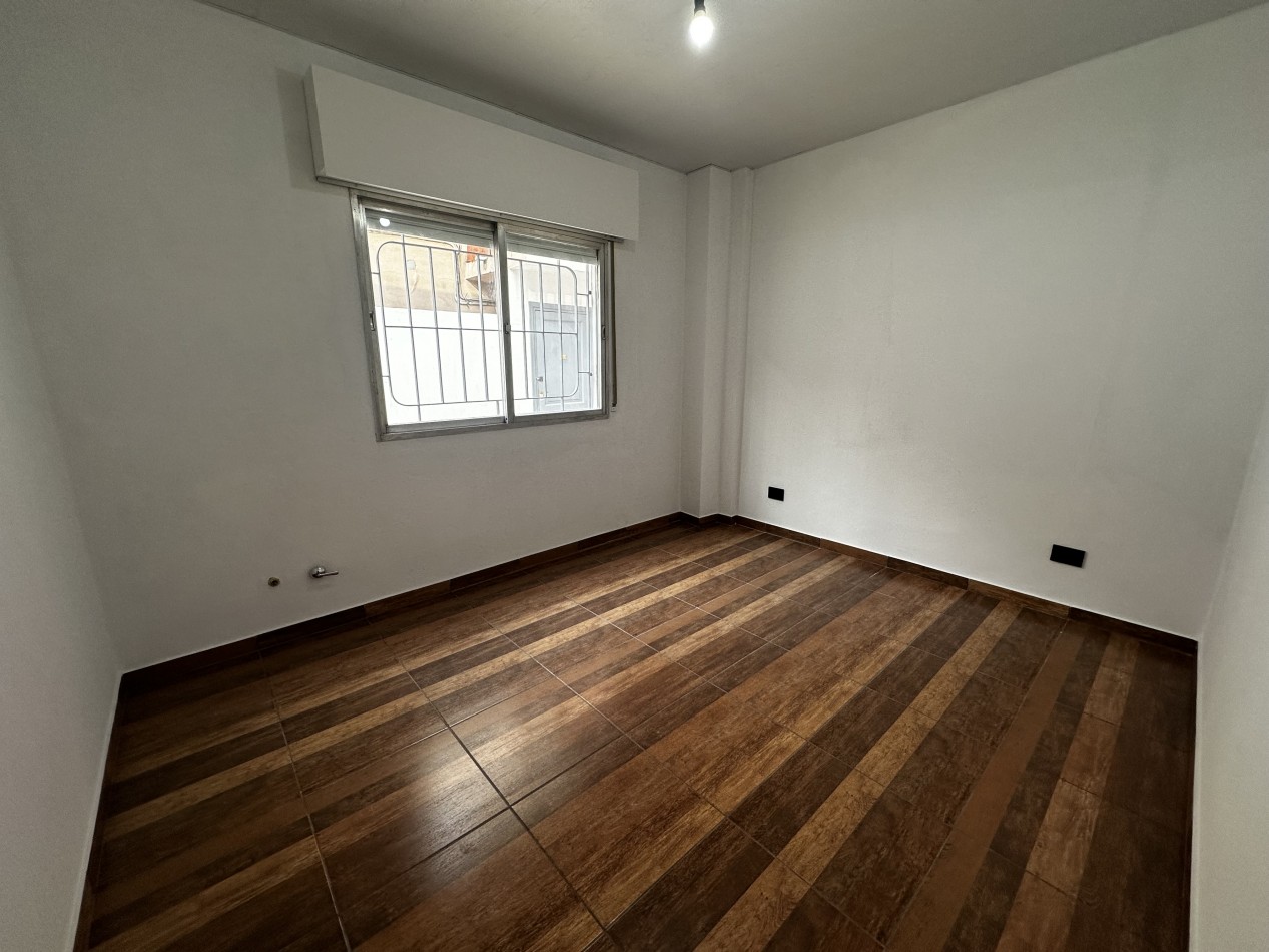 Excelente ph 4 ambientes Caseros