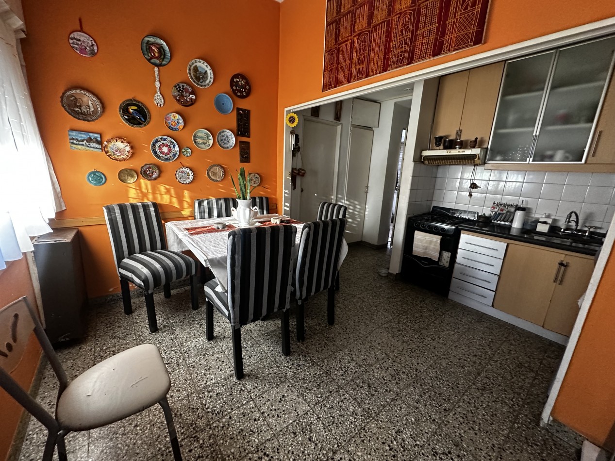 Venta en block Villa Maipu
