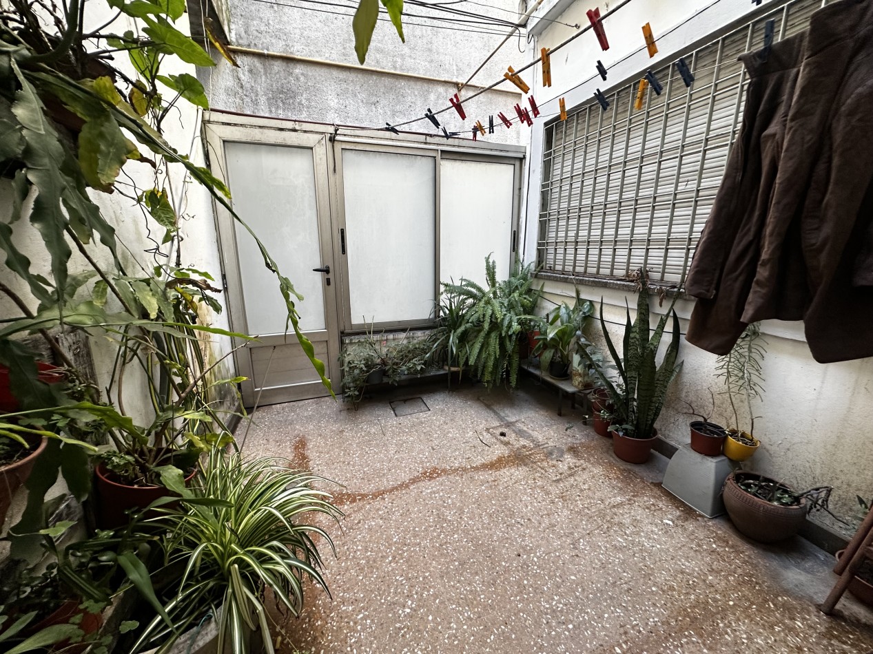 Venta en block Villa Maipu