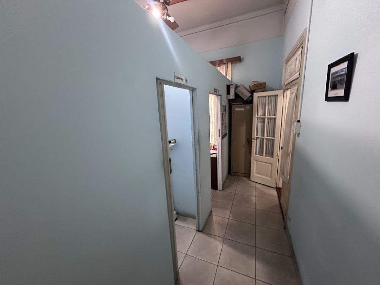 Casa 4 ambientes San Martin centro USO COMERCIAL
