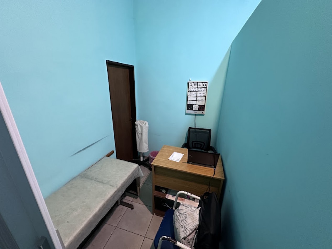 Casa 4 ambientes San Martin centro USO COMERCIAL