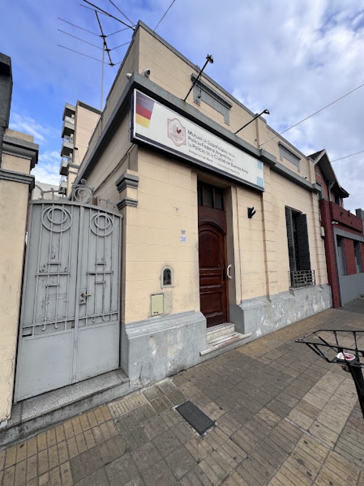 Casa 4 ambientes San Martin centro USO COMERCIAL