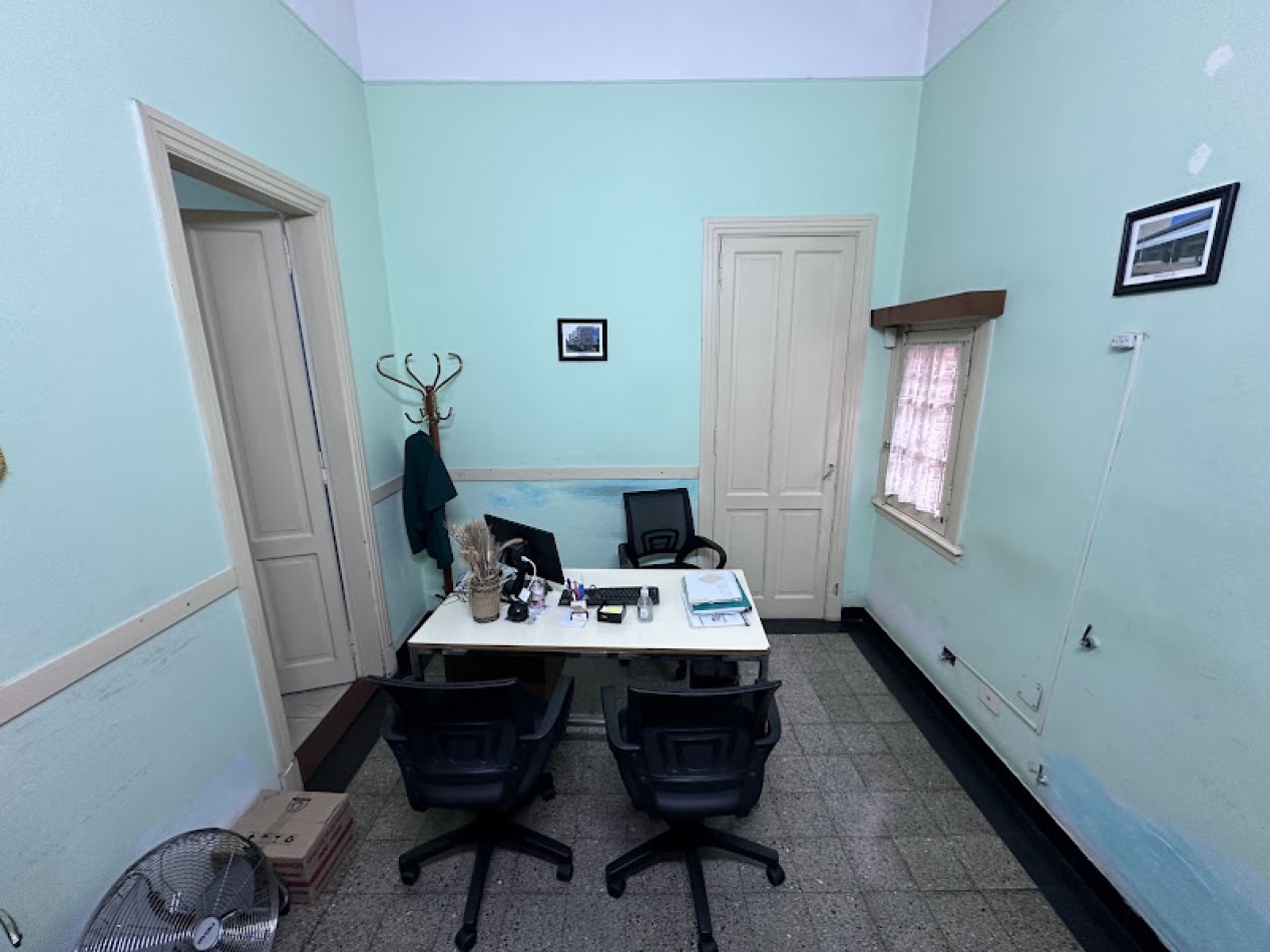 Casa 4 ambientes San Martin centro USO COMERCIAL