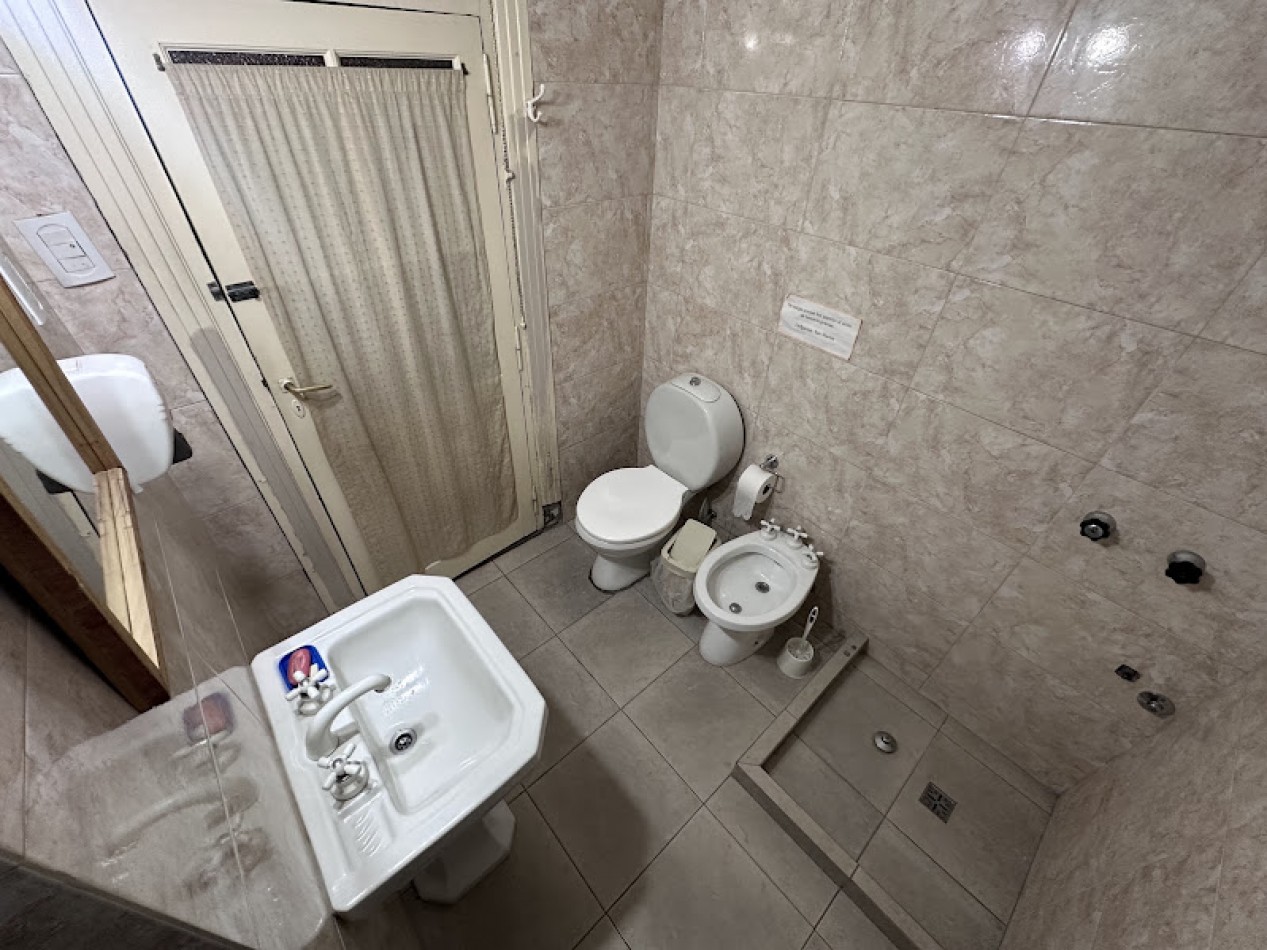 Casa 4 ambientes San Martin centro USO COMERCIAL