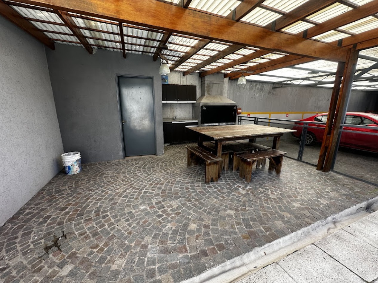 Departamento 2 ambientes con cochera Villa Ballester