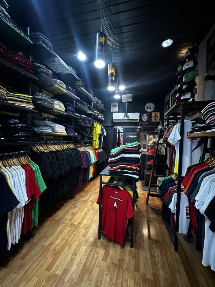 Excelente local San Martin centro