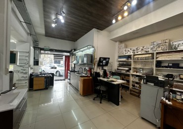 Excelente local en San Martin ideal multidestino